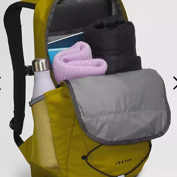 The Northface Jester Backpack - Picture 4 of 15